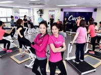 커브스, 국내 최대 규모 여성 피트니스클럽…다양한 혜택 눈길