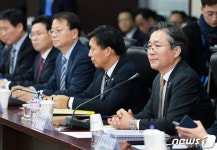 연초 수출 두자릿 수↓ 경고음…정부, 비상체제 가동