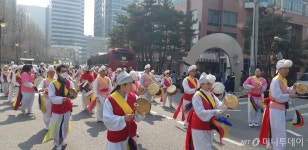 흥으로 3·1절 기억 서울 곳곳 풍물 공연
