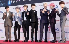 모두 다 눌러라 062-518... BTS 노랫말에 5·18이?