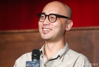 가수 하림 "폴란드서 왕세자처럼 결혼 …축가는 오케스트라"