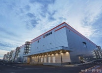 일본·한국·UKR·독일 찍고 중국…한화큐셀 태양광 노마드 