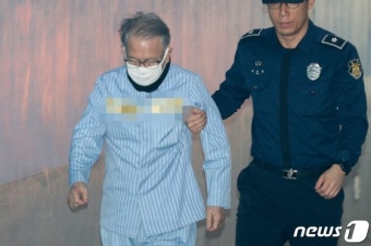 검찰 '세월호 보고조작' 김기춘에 징역 1년6개월 구형