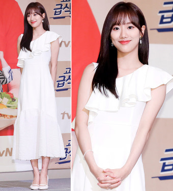 '고교급식왕' 에이프릴 이나은, 화사한 원피스 패션