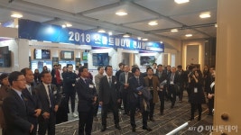 네오누리콤 경의선 숲길공원에서 문화예술공연을 즐깁시다