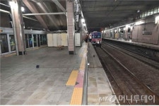 지하철 1호선 온수역서 40대 극단적 선택