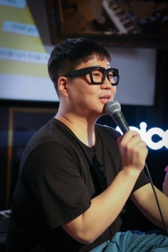 뮤지코인, 인기 작곡가 신사동 호랭이와의 살롱데이트