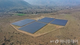 [르포]햇볕이 곧 황금… 태양의 땅 달구는 남동발전 칠레 태양광발전