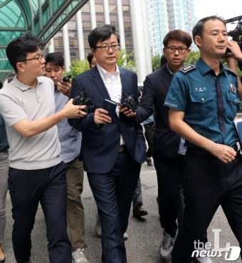 '버닝썬 경찰총장' 윤 총경 10일 구속여부 결정