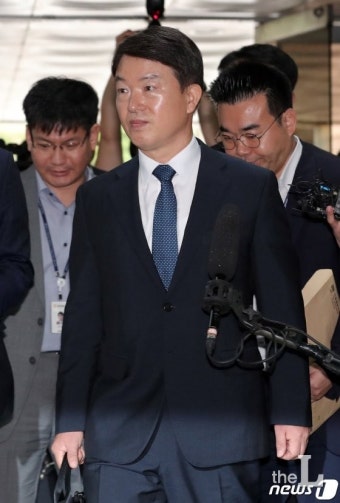 '선거 개입' 강신명 전 경찰청장, 보석 인용 오늘 풀려날 듯