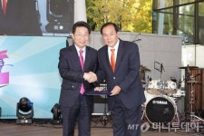 김주봉 인터엠 대표, 대학로 문화발전 기여 감사장 받아