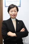 '고은 미투' 승소 이끈 여성변회장 