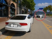 [법률판] 불법 주차 피하다 중앙선 침범사고…주차차량 책임은?