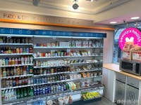 랄라블라에서 삼각김밥·맥주를?…커지는 유사 편의점 논란