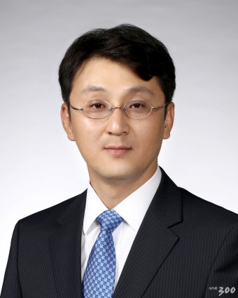 '윤건영 후임' 靑 국정상황실장에 이진석 정책조정비서관