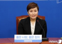 與, 女핸드볼 전설 임오경 영입… 우정순 만들겠다(상보)