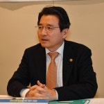 김용범 