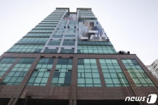 서울 확진자 254명…집단감염 6곳 74.3% 빼면 여행이 제일 위험