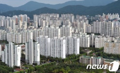文정부 3년 새 서울 아파트값 52% 올라…朴 27%·MB -3%