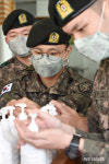 김병장님, 오늘 저녁 소양념갈비찜·치킨텐더 입니다