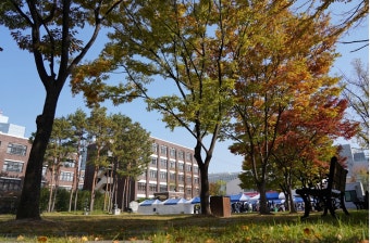 '38억 횡령' 휘문고, 자사고 지정 취소…내년 일반고 전환