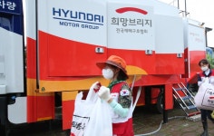 세탁기3대·건조기3대 하루 1톤 빨래…현대차 괴물 세탁구호차 뜬다