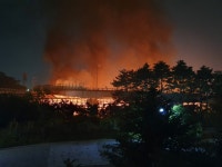 신대호수사거리 고가도로서 BMW 화재…방음터널도 50m 불타