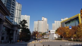 김현미가 말한 5억 우리집…올해 들어 20% ↑, 더 오른다