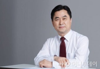김종민 최고위원 확진자 접촉…이낙연·김태년·윤호중 자택대기
