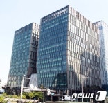 입장발표 예고한 조카…금호석화 배당안 상정 문제 없다