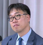 코로나 끝나도… 확신의 덫 벗어나야 변화해 생존