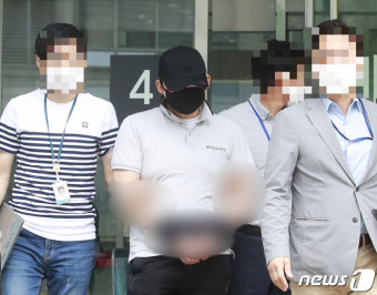 구급차 막은 택시기사, 살인 혐의 막판 고심…