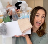 제시카 알바가 창업한 회사, 상장 대박…지분가치 1100억원