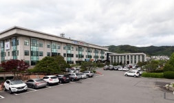 하동군 공무원 2명 도박 혐의에다 방역수칙 나몰라 직위해제