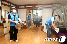 서울, 오후 6시까지 183명 확진...직장 집단감염 어쩌나