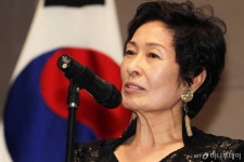 김혜자 