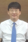 장윤제연합치과의원 장윤제 원장, 대구보건대에 발전기금 기탁