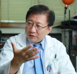 1분마다 생존률 10%↓...심장마비, 원격 모니터링하면 살린다