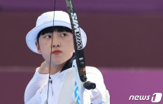 [르포] 안산·김제덕의 활…서울올림픽 영웅 손에서 태어났다
