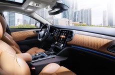 기본 옵션 대폭 늘린 SM6 연식변경 모델 출시..2386만원부터