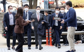 [사진]법원 출석하는 '고발 사주' 의혹 손준성