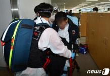 시청에 불만 품은 60대 민원인…공무원에 액체 테러