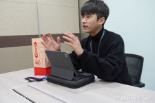 hy의 하이파이브…사이버 아이돌계의 임영웅 되고 싶어요