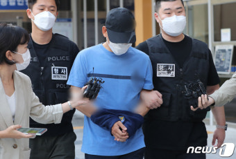 장인 앞에서 아내 살해 40대男 
