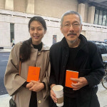'7년째 연애' 홍상수김민희, 美 뉴욕 근황…나란히 함께 미소