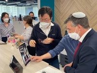 글로벌 전진캠프로 변신한 디캠프…초격차 K-유니콘 키운다
