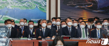 LH 질타 쏟아낸 與野...전관예우에 주거복지는 뒷전, 쇄신해야
