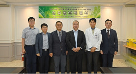 우신라보타치, 충북대 수의과학대학과 연구 협력 협약 체결