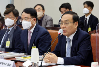 '시진핑 자료실'이 왜 서울대에?…조경태 