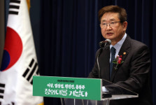 청와대서 만난 이상·염상섭·현진건·윤동주..문학작품전 오늘 개막